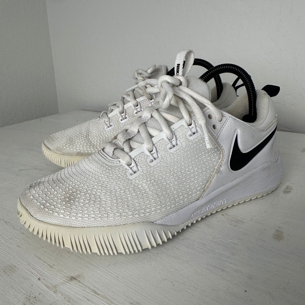 Nike Sneakers Womens 8 Zoom HyperAce 2 White Black AA0286-100 Volleyball Shoes